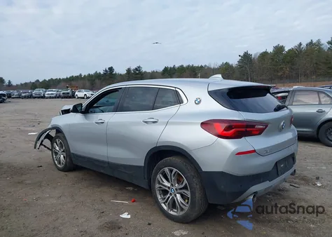2022 BMW X2 xDrive28I z USA, uszkodzony, nr VIN WBXYJ1C06N5U24619